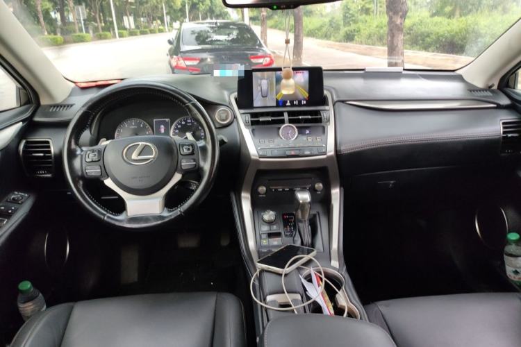 Used Lexus NX 2018 300 Front-Drive Freeline Edition Center Console