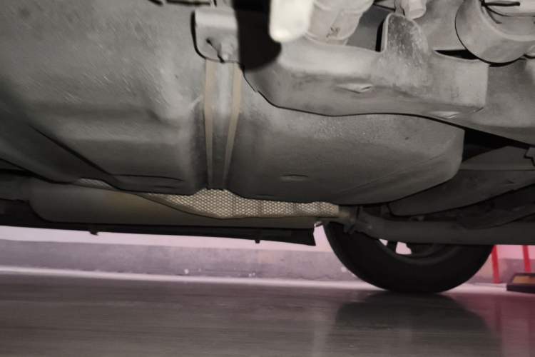 Used Lexus NX 2018 300h Front-Wheel-Drive FENGSHANG Version China V Emission Standard Chassis Rear Left