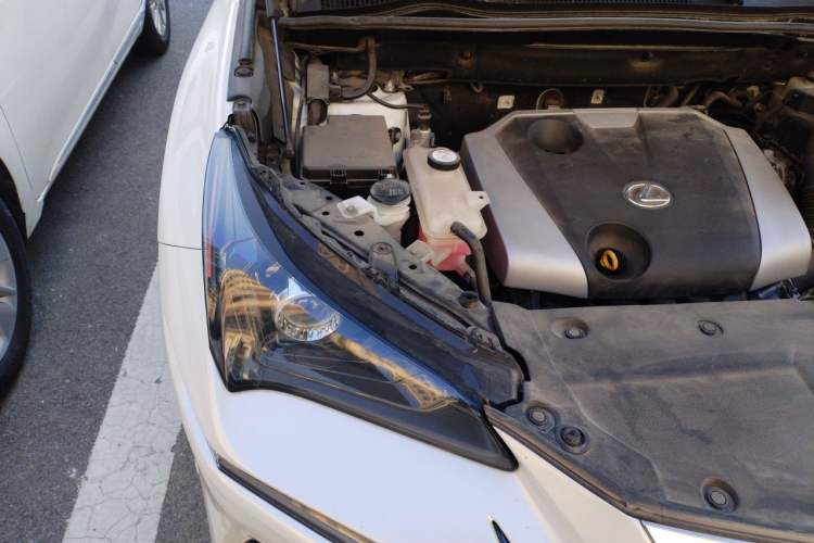 Used Lexus NX 2018 200 All-Wheel Drive Fēngshàng Version China V Standard Engine Bay Right