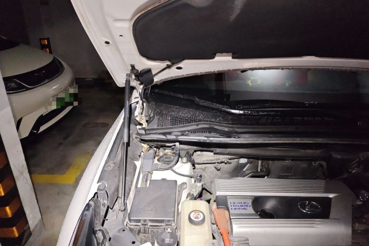 Used Lexus NX 2018 300h Front-Drive FENGSHANG Version China VI Standard Engine Bay Right