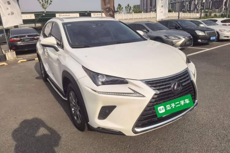 Used Lexus NX 2018 300h Front-Wheel-Drive FENGSHANG Version China V Emission Standard Exterior 1