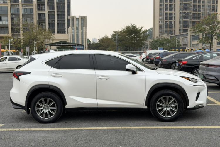 Used Lexus NX 2018 300 Front-Drive Freeline Edition Exterior 3