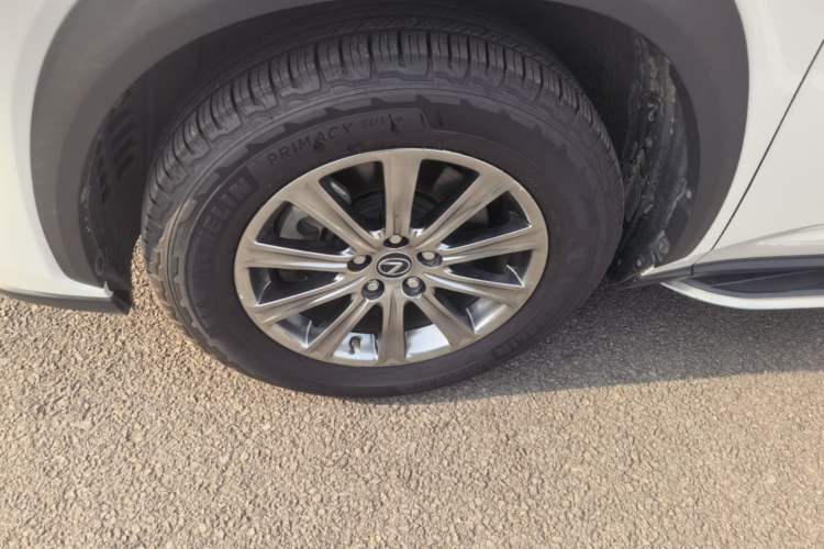Used Lexus NX 2018 300h Front-Wheel-Drive FENGSHANG Version China V Emission Standard Exterior 4