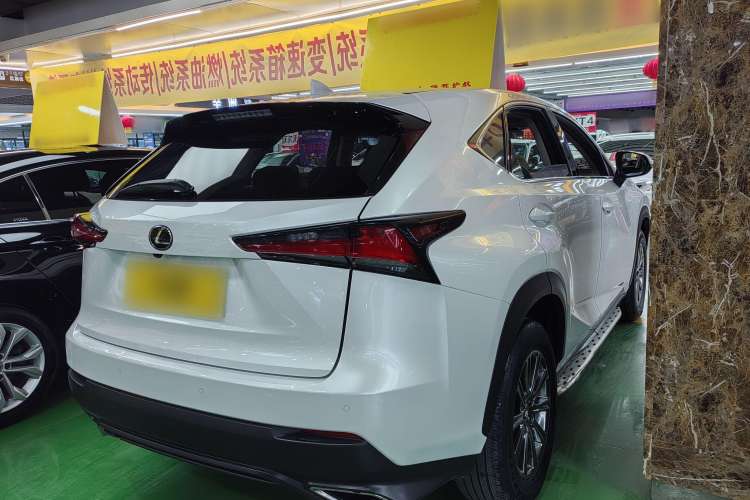 Used Lexus NX 2018 300 Front-Drive Freeline Edition Exterior 5