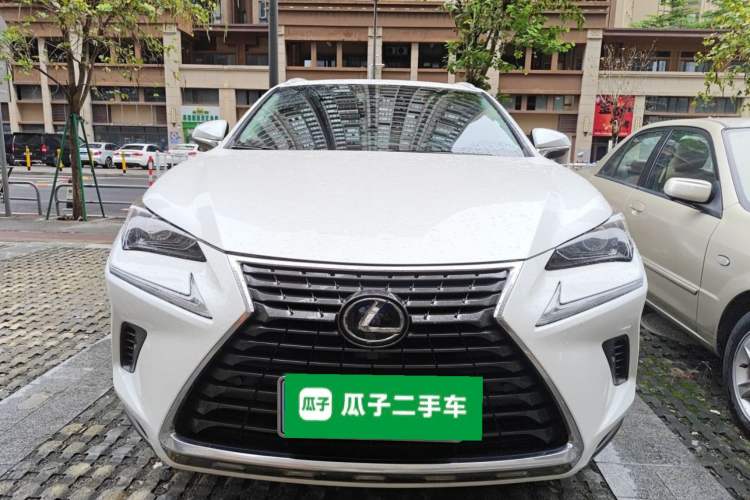 Used Lexus NX 2018 300h Front-Wheel-Drive FENGSHANG Version China V Emission Standard Front