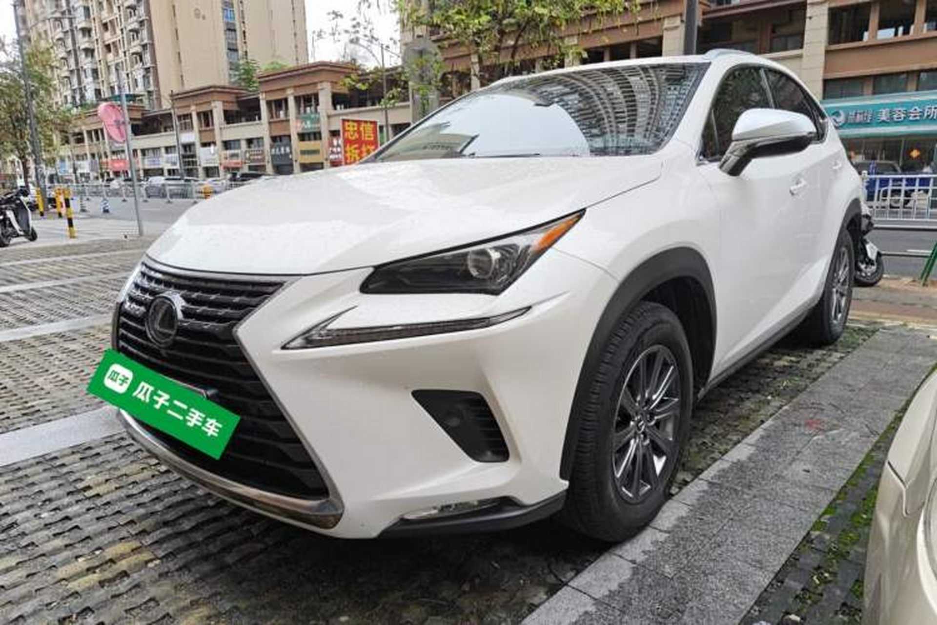 Used Lexus NX 2018 300h Front-Wheel-Drive FENGSHANG Version China V Emission Standard Front Left 45 Deg