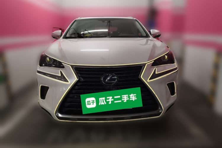 Used Lexus NX 2018 300h Front-Wheel-Drive FENGSHANG Version China V Emission Standard Front