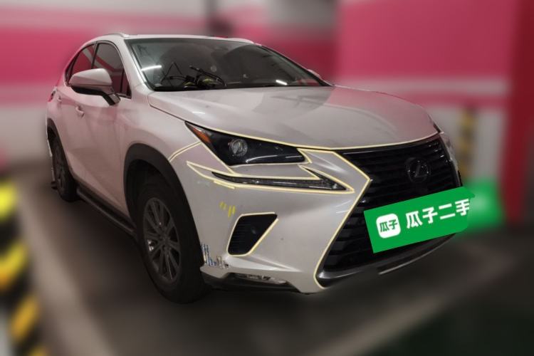 Used Lexus NX 2018 300h Front-Wheel-Drive FENGSHANG Version China V Emission Standard Front Right 45 Deg