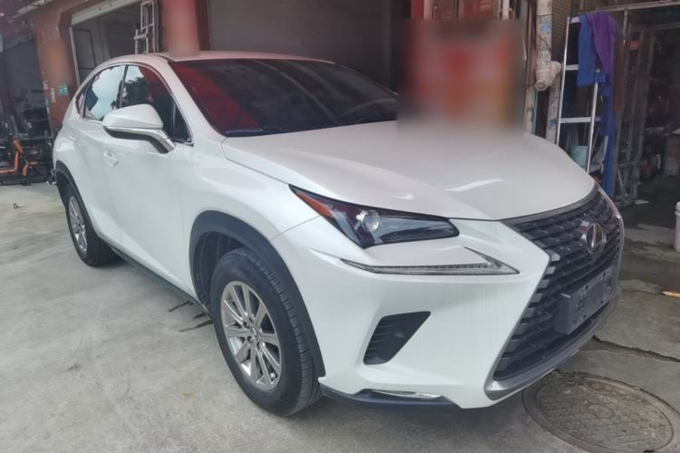 Used Lexus NX 2018 300 Front-Drive Freeline Edition Front Right 45 Deg