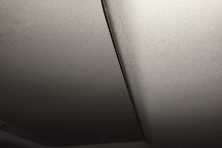 Used Lexus NX 2018 300h Front-Wheel-Drive FENGSHANG Version China V Emission Standard Headliner