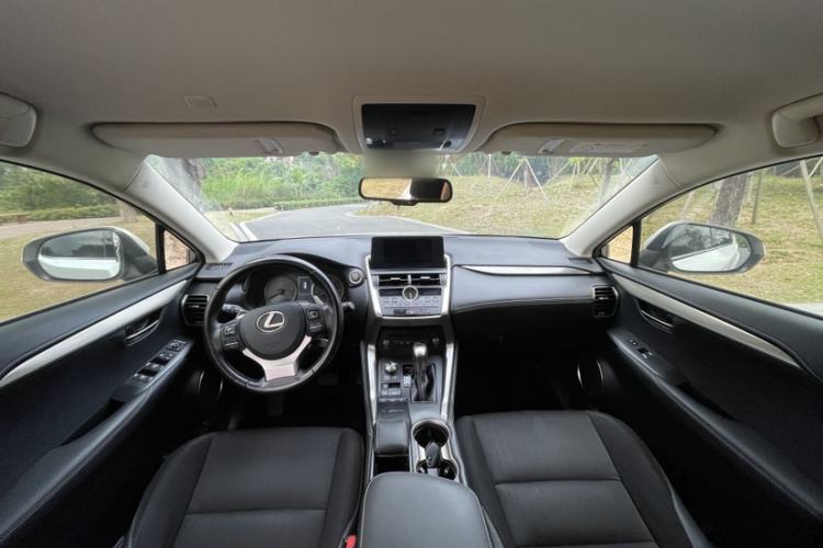 Used Lexus NX 2018 200 Front-Wheel-Drive Xingxing Edition China VI Standard Interior 1