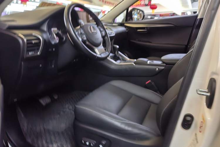 Used Lexus NX 2018 300 Front-Drive Freeline Edition Interior 2