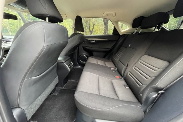 Used Lexus NX 2018 200 Front-Wheel-Drive Xingxing Edition China VI Standard Interior 2
