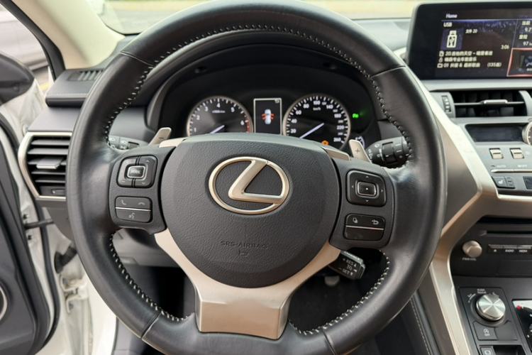 Used Lexus NX 2018 300 Front-Drive Freeline Edition Interior 3