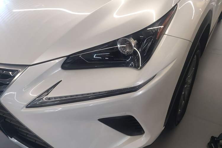 Used Lexus NX 2018 200 Front-Wheel-Drive Xingxing Edition China VI Standard Left Front Headlight