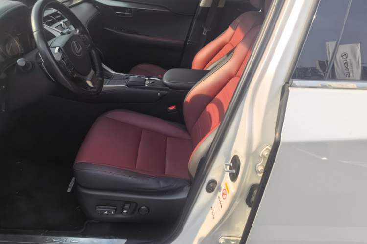 Used Lexus NX 2018 300h Front-Wheel-Drive FENGSHANG Version China V Emission Standard Left Front Seat