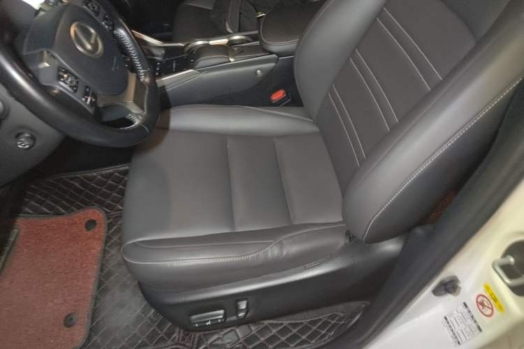 Used Lexus NX 2018 200 All-Wheel Drive FENGSHANG Version China VI Standard Left Front Seat