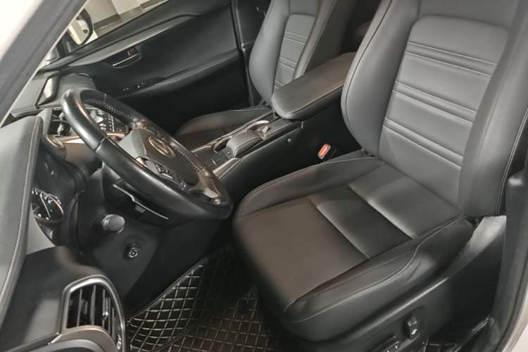 Used Lexus NX 2018 200 All-Wheel Drive FENGSHANG Version China VI Standard Left Front Seat