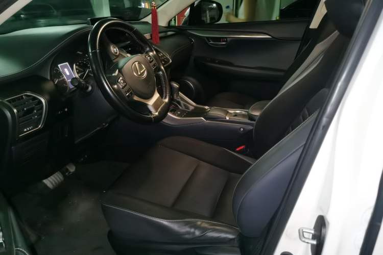 Used Lexus NX 2018 200 Front-Wheel-Drive X-Trail Version China V Standard Left Front Seat