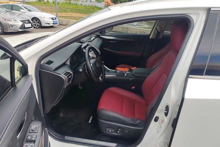Used Lexus NX 2018 300h Front-Wheel-Drive FENGSHANG Version China V Emission Standard Left Front Seat