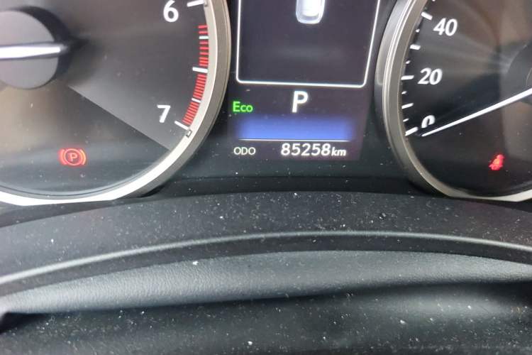 Used Lexus NX 2018 200 Front-Wheel-Drive X-Trail Version China V Standard Odometer Close Up