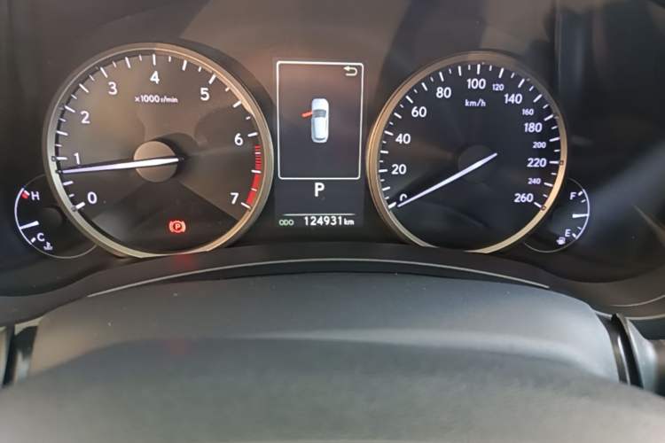 Used Lexus NX 2018 200 Front-Wheel-Drive Xingxing Edition China VI Standard Odometer Close Up