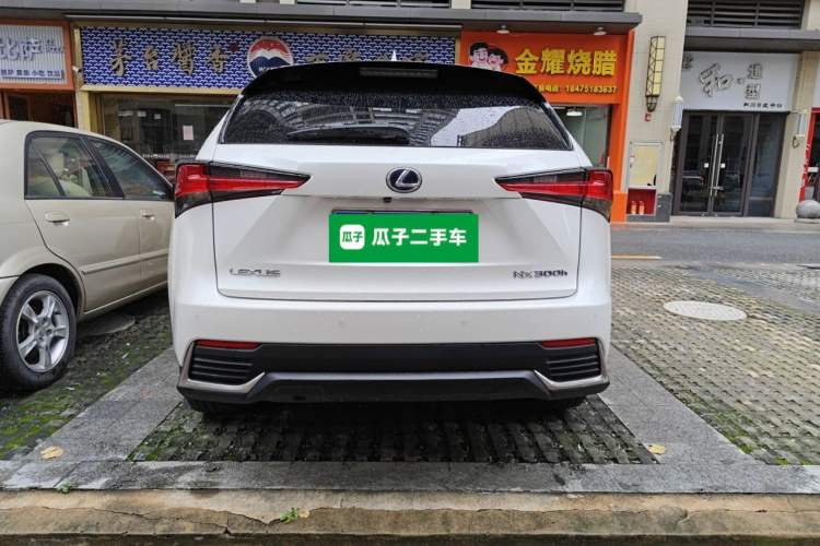 Used Lexus NX 2018 300h Front-Wheel-Drive FENGSHANG Version China V Emission Standard Rear