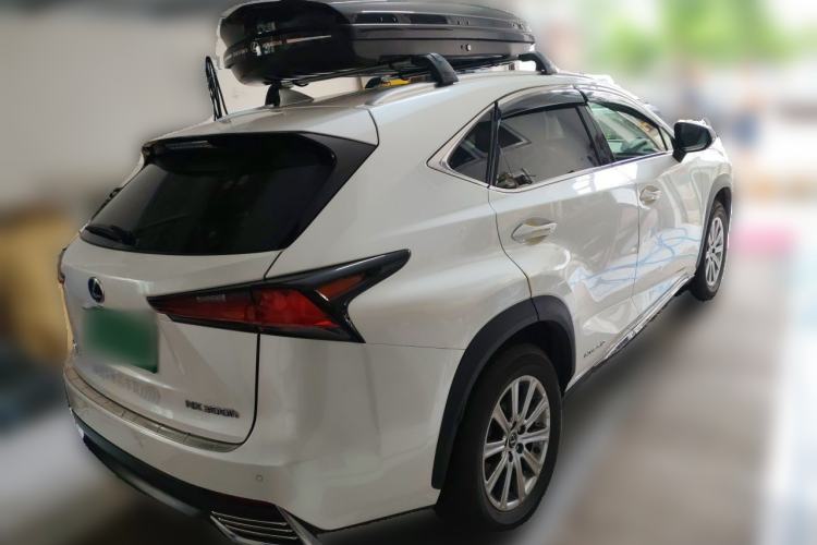 Used Lexus NX 2018 300h Front-Wheel-Drive FENGSHANG Version China V Emission Standard Rear Right 45 Deg