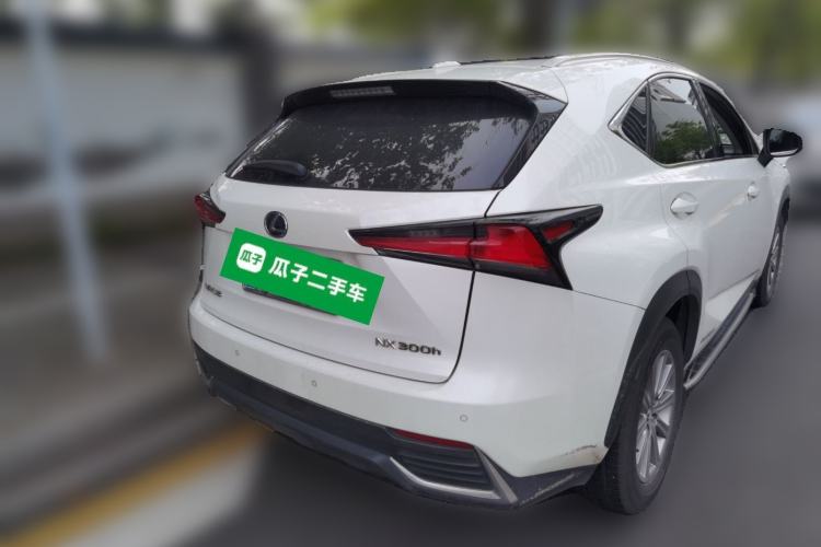 Used Lexus NX 2018 300h Front-Wheel-Drive FENGSHANG Version China V Emission Standard Rear Right 45 Deg