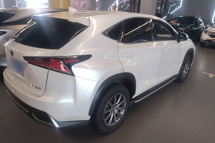 Used Lexus NX 2018 200 Front-Wheel-Drive Xingxing Edition China VI Standard Rear Right 45 Deg
