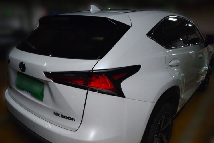 Used Lexus NX 2018 300h All-Wheel-Drive FENGZHI Edition China V Emission Standard Rear Right 45 Deg