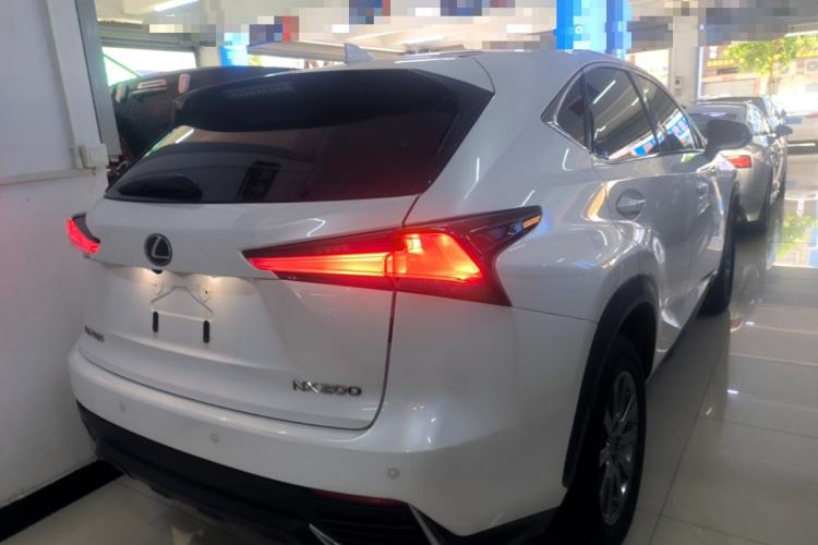 Used Lexus NX 2018 200 Front-Wheel-Drive Xingxing Edition China VI Standard Rear Right 45 Deg