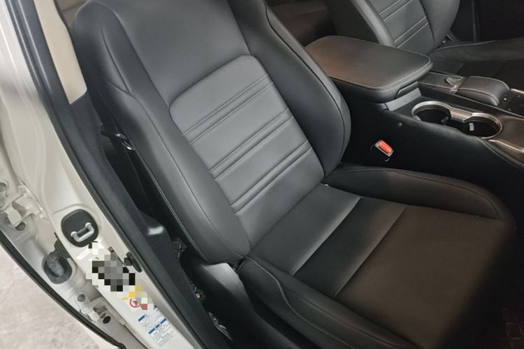 Used Lexus NX 2018 200 All-Wheel Drive FENGSHANG Version China VI Standard Right Front Seat