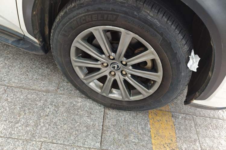 Used Lexus NX 2018 200 Front-Wheel-Drive X-Trail Version China V Standard Right Front Wheel Hub