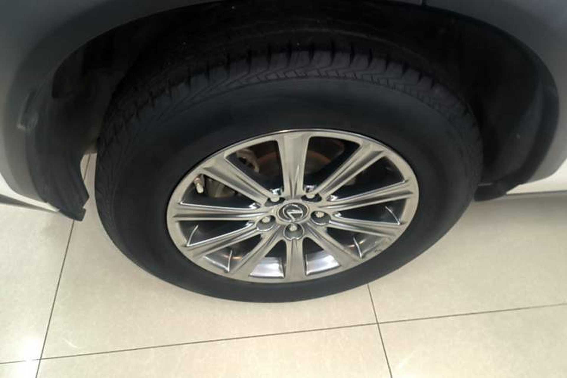 Used Lexus NX 2018 200 Front-Wheel-Drive Xingxing Edition China VI Standard Right Rear Wheel Hub