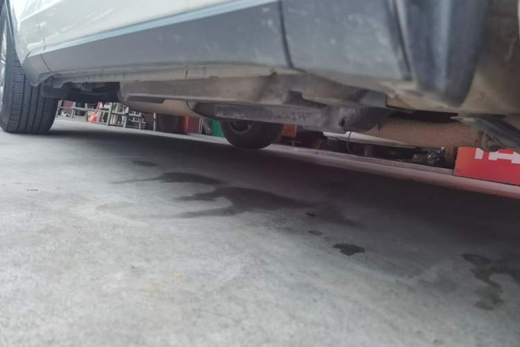 Used Lexus NX 2018 300 Front-Drive Freeline Edition Right Side Sill