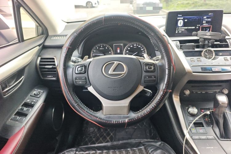 Used Lexus NX 2018 200 Front-Wheel-Drive X-Trail Version China V Standard Steering Wheel