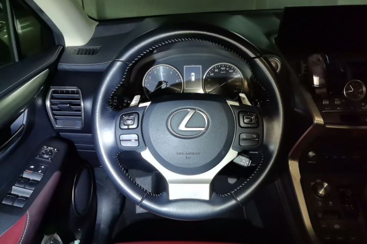 Used Lexus NX 2018 200 Front-Wheel-Drive X-Trail Version China V Standard Steering Wheel