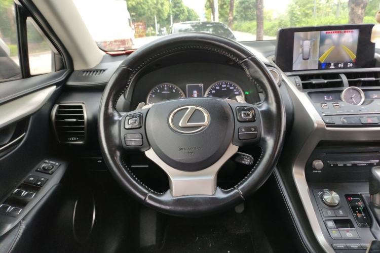 Used Lexus NX 2018 300 Front-Drive Freeline Edition Steering Wheel