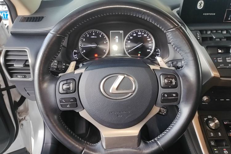 Used Lexus NX 2018 200 Front-Wheel-Drive X-Trail Version China V Standard Steering Wheel