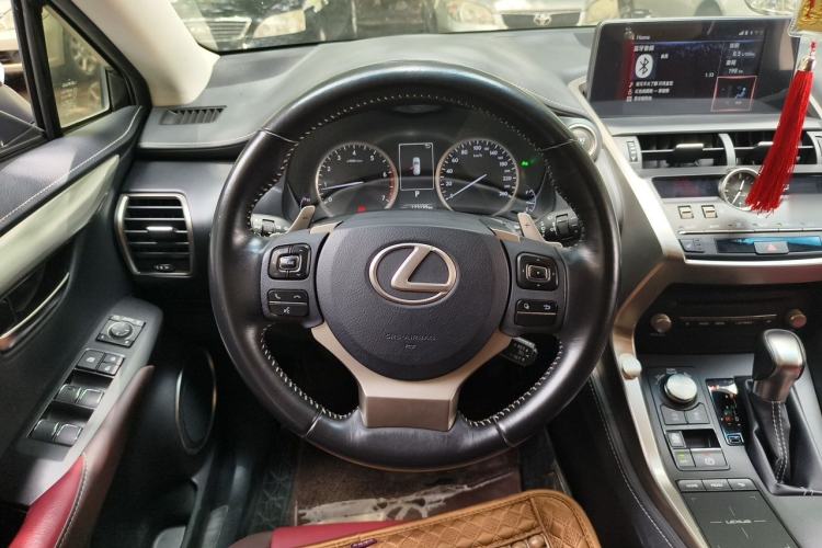 Used Lexus NX 2018 300 Front-Drive Freeline Edition Steering Wheel
