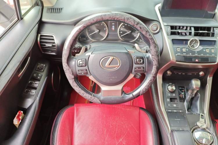 Used Lexus NX 2018 200 Front-Wheel-Drive X-Trail Version China V Standard Steering Wheel