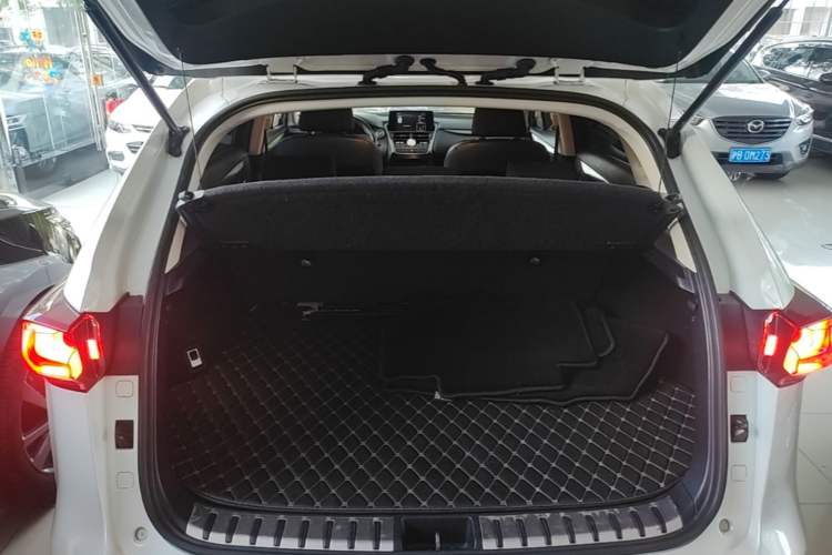 Used Lexus NX 2018 200 Front-Wheel-Drive X-Trail Version China V Standard Trunk
