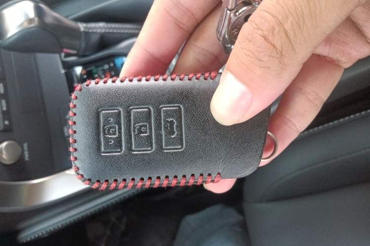 Used Lexus NX 2018 300 Front-Drive Freeline Edition Vehicle Key