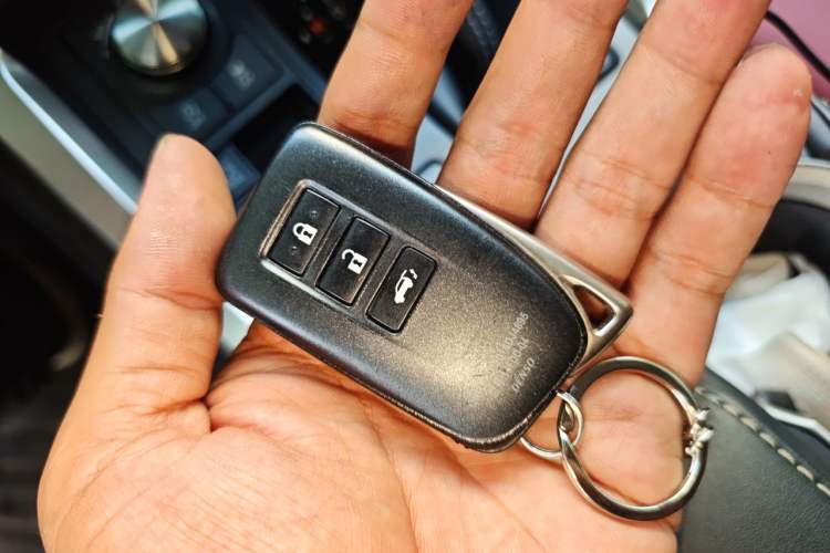 Used Lexus NX 2018 200 All-Wheel Drive Fēngshàng Version China V Standard Vehicle Key