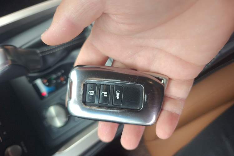 Used Lexus NX 2018 300 Front-Drive Freeline Edition Vehicle Key
