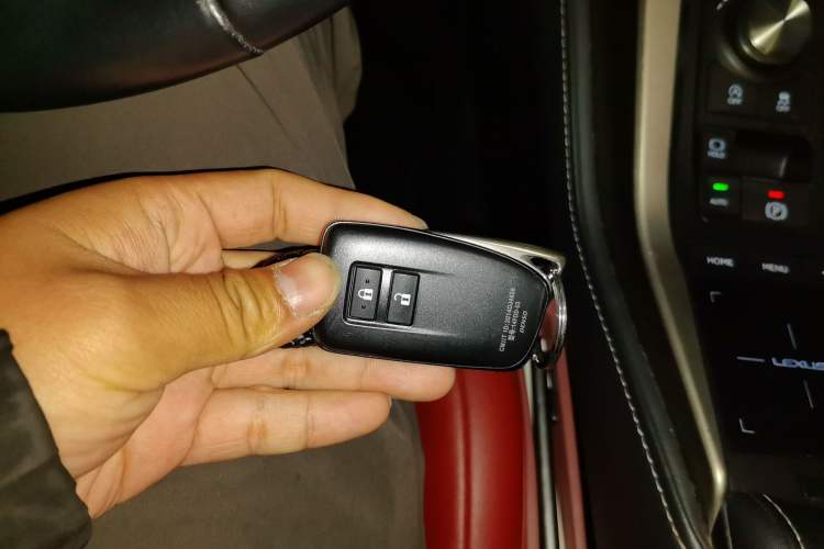 Used Lexus NX 2018 200 Front-Wheel-Drive X-Trail Version China V Standard Vehicle Key