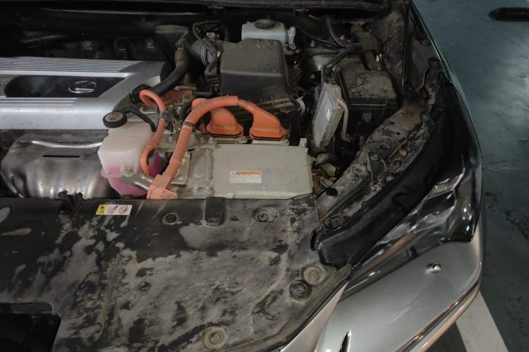Used Lexus NX 2019 300h Millionth Anniversary Limited Edition China VI Standard Engine Bay Left