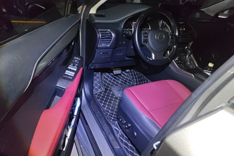 Used Lexus NX 2019 300h Millionth Anniversary Limited Edition China VI Standard Interior 3