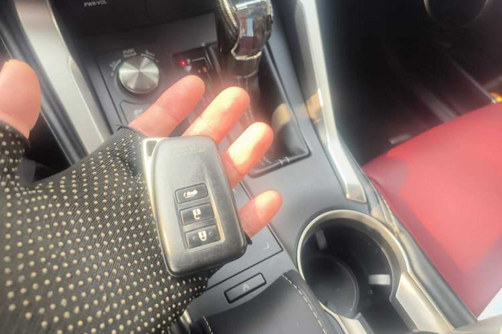 Used Lexus NX 2019 300h Millionth Anniversary Limited Edition China VI Standard Vehicle Key